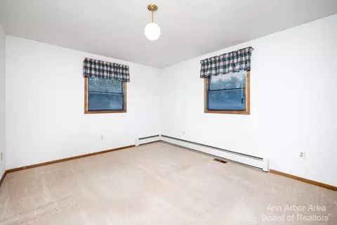8060 Moon, Saline, MI 48176 photo 20