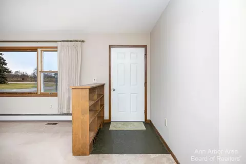 8060 Moon, Saline, MI 48176 photo 3