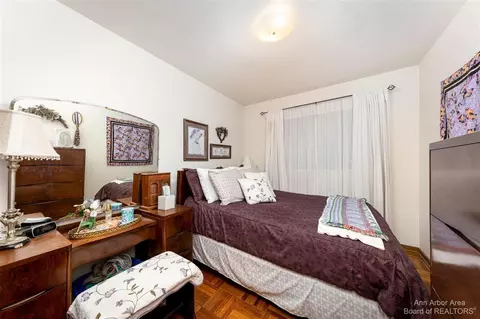 319 State, Adrian, MI 49221 photo 37