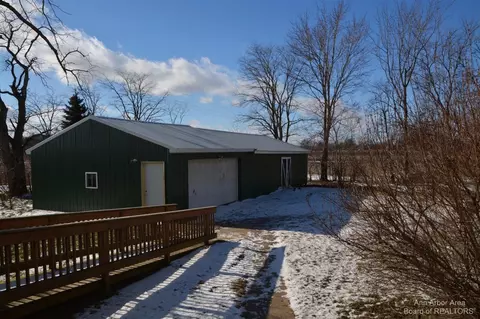 7887 Smith, Tecumseh, MI 49286 photo 9