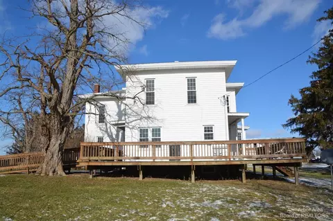 7887 Smith, Tecumseh, MI 49286 photo 5