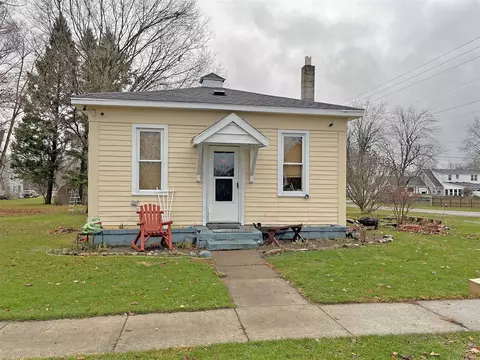 213 E Michigan, White Pigeon, MI 49099