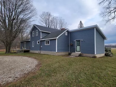 1253 Smoker, Bronson, MI 49028 photo 2