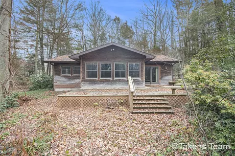 12954 136th, Grand Haven, MI 49417