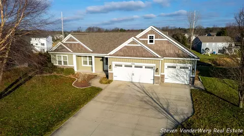13006 Sweetbriar, Grand Haven, MI 49417