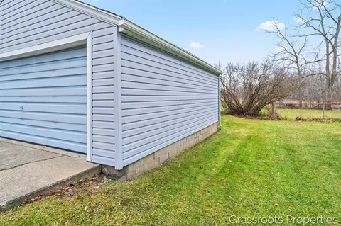 810 S Kalamazoo, Marshall, MI 49068 photo 46