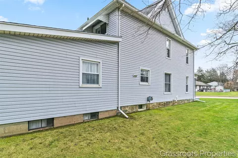 810 S Kalamazoo, Marshall, MI 49068 photo 51