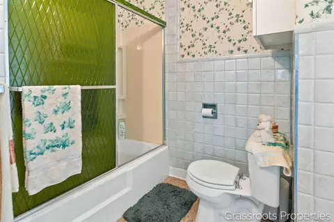 810 S Kalamazoo, Marshall, MI 49068 photo 31