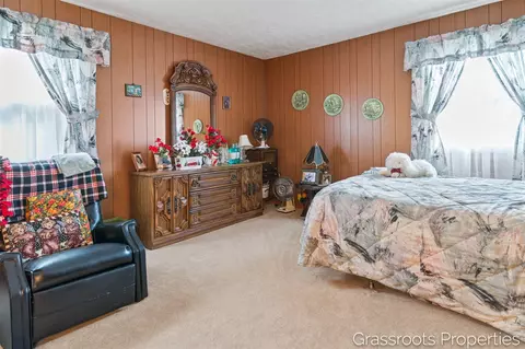 810 S Kalamazoo, Marshall, MI 49068 photo 35