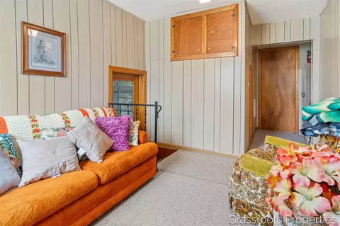 810 S Kalamazoo, Marshall, MI 49068 photo 27