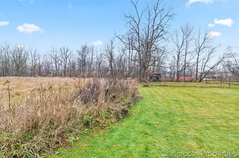 810 S Kalamazoo, Marshall, MI 49068 photo 53