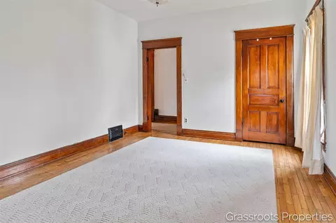 810 S Kalamazoo, Marshall, MI 49068 photo 12