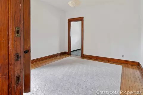 810 S Kalamazoo, Marshall, MI 49068 photo 10