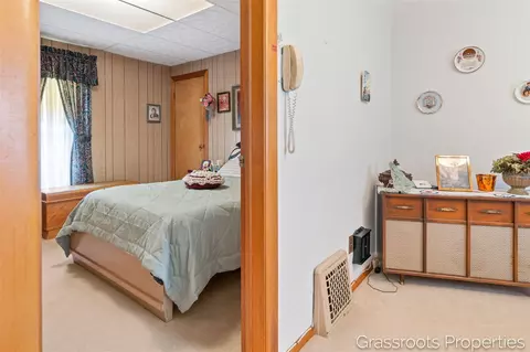 810 S Kalamazoo, Marshall, MI 49068 photo 39