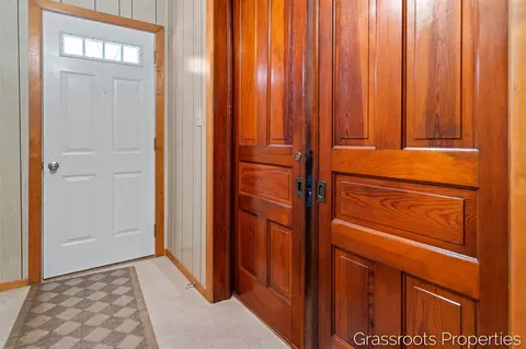 810 S Kalamazoo, Marshall, MI 49068 photo 45