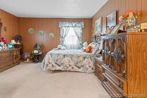 810 S Kalamazoo, Marshall, MI 49068 photo 34