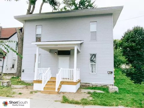 613 Milwaukee, Grand Rapids, MI 49504