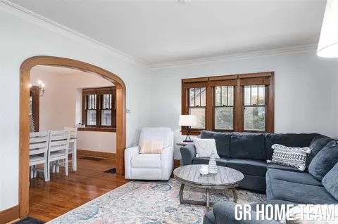 1786 Kinney, Walker, MI 49534 photo 6
