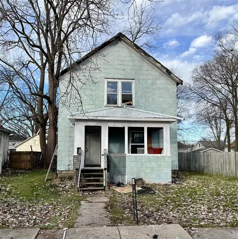 1623 Clinton, Kalamazoo, MI 49001