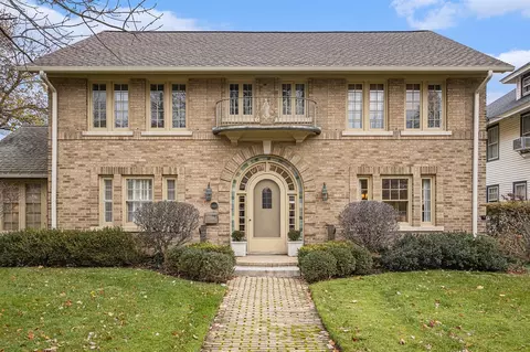 1420 Academy, Kalamazoo, MI 49006