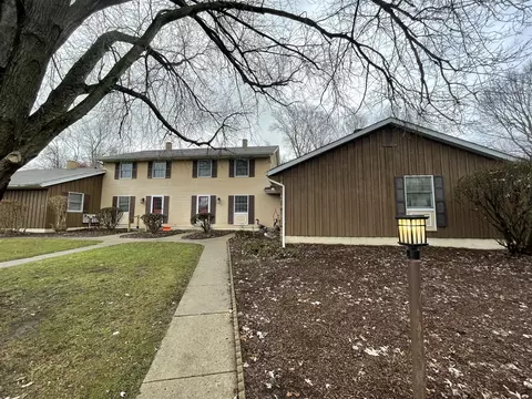 5931 Joymont, Jackson, MI 49201