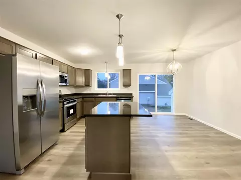 835 Lincoln Lk, Lowell, MI 49331 photo 5