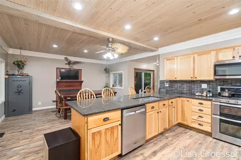 2963 W Sidney, Sidney, MI 48885 photo 6
