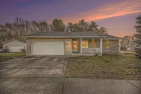 1165 W Hile, Norton Shores, MI 49441