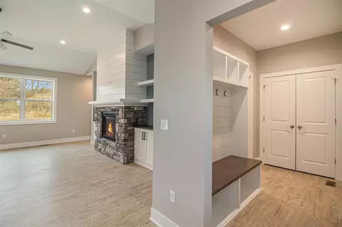 Living - 2933 Clivedon, Howell, MI 48843 photo 4 of 6