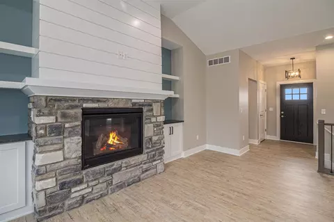 Living - 2933 Clivedon, Howell, MI 48843 photo 1 of 6