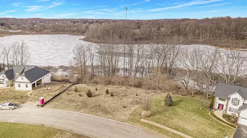 View/Area - 2933 Clivedon, Howell, MI 48843 photo 5 of 6