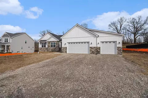 Exterior - 2933 Clivedon, Howell, MI 48843 photo 4 of 14