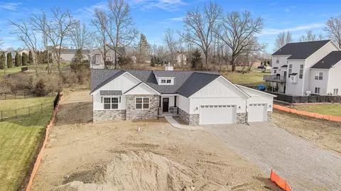 Exterior - 2933 Clivedon, Howell, MI 48843 photo 11 of 14