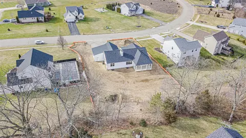 View/Area - 2933 Clivedon, Howell, MI 48843 photo 2 of 6
