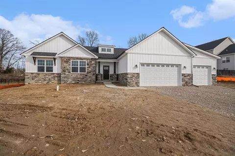 Exterior - 2933 Clivedon, Howell, MI 48843 photo 2 of 14