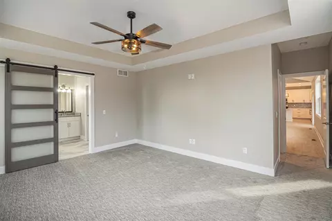 Living - 2933 Clivedon, Howell, MI 48843 photo 6 of 6