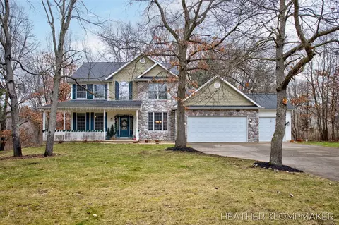 7186 Stoney Crk, Augusta, MI 49012
