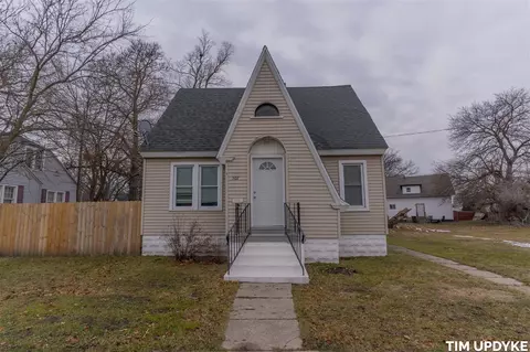 507 Wood, Muskegon, MI 49442