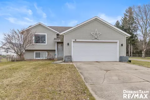 525 79th, Grand Rapids, MI 49508