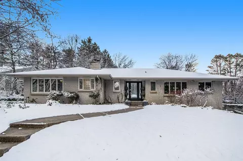 2804 Bronson, Kalamazoo, MI 49008