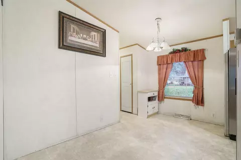 1111 Krum, Three Rivers, MI 49093 photo 6