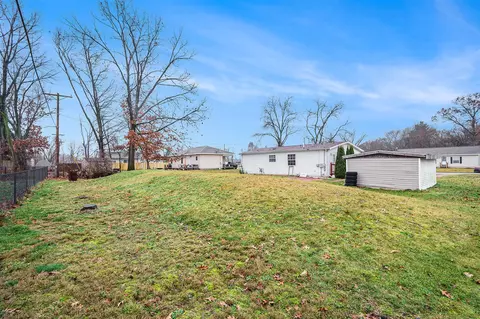 1111 Krum, Three Rivers, MI 49093 photo 15