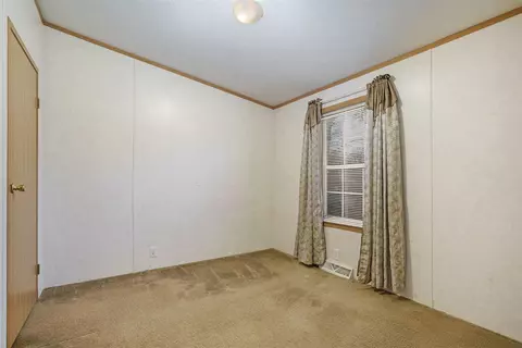 1111 Krum, Three Rivers, MI 49093 photo 12