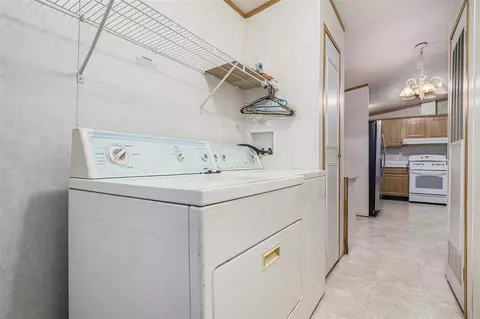 1111 Krum, Three Rivers, MI 49093 photo 7
