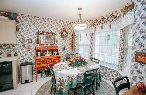 220 Chauncey, Marshall, MI 49068 photo 7