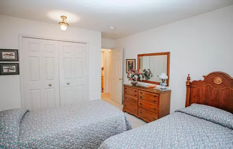 220 Chauncey, Marshall, MI 49068 photo 16