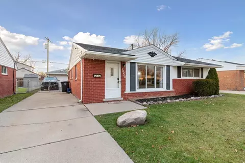 18200 Valade, Riverview, MI 48193 photo 3