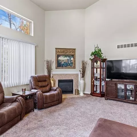 1075 Maya, Troy, MI 48085 photo 13