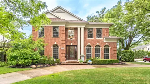 1700 W Lincoln, Birmingham, MI 48009
