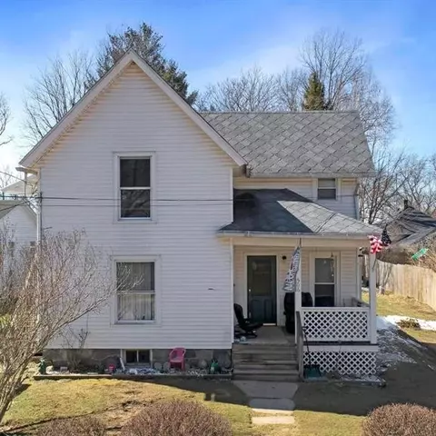 506 Wood, Stockbridge, MI 49285